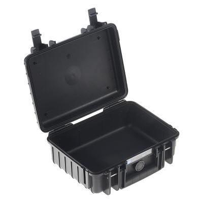 OUTDOOR kuffert i sort med polstret skillevæg 250x175x95 mm Volume: 4,1 L Model: 1000/B/RPD